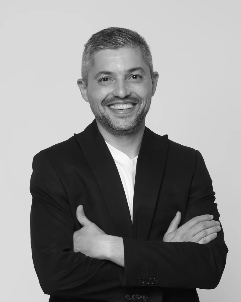 Dr Angel Tyufekchiev
